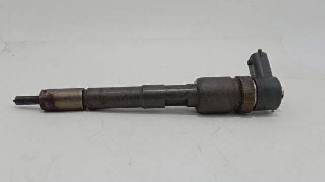 Wtryskiwacz paliwa 1980EQ PEUGEOT