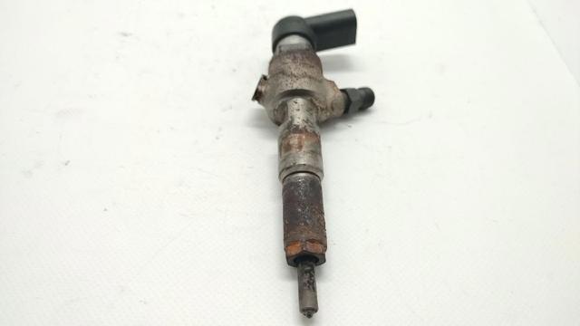 Wtryskiwacz paliwa 1980L0 PEUGEOT