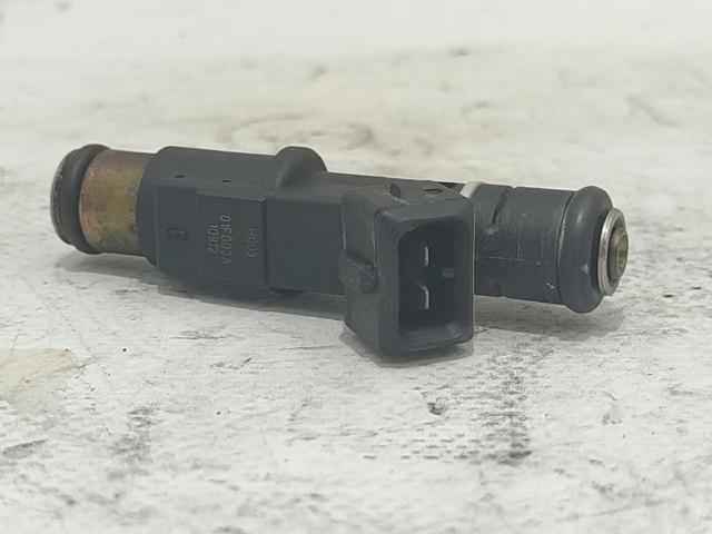 Wtryskiwacz paliwa 1984E2 PEUGEOT