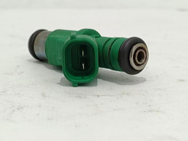 Wtryskiwacz paliwa 1984G0 PEUGEOT