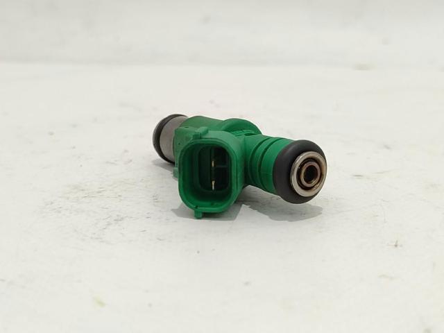 Wtryskiwacz paliwa 1984G0 PEUGEOT