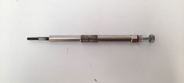 Świeca żarowa 1985033020 TOYOTA