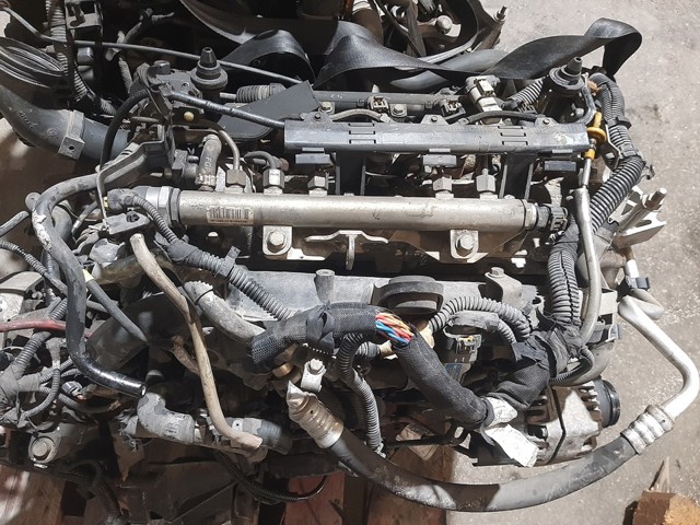 Silnik w komplecie 199A3000 FIAT