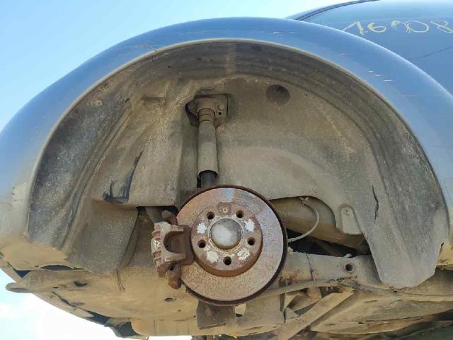 Nadkole Volkswagen Beetle