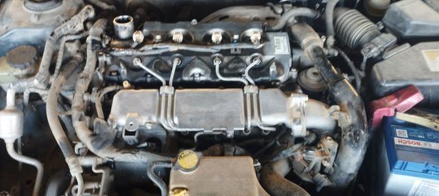 Silnik w komplecie 1CDFTV TOYOTA