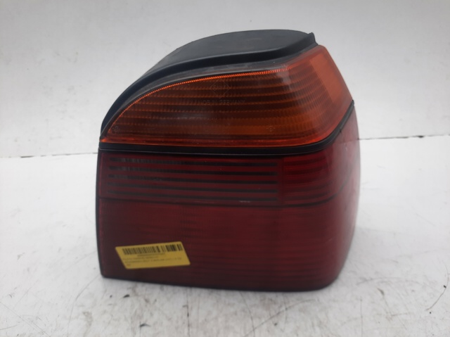 Lampa zespolona tylna lewa 1E0945095 VAG