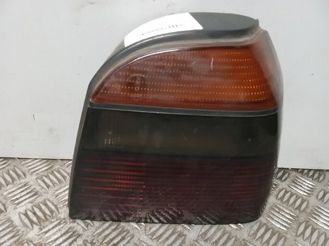 Lampa zespolona tylna prawa 1E0945096A VAG