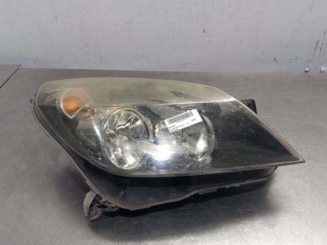Reflektor prawy 1EG27037002 OPEL