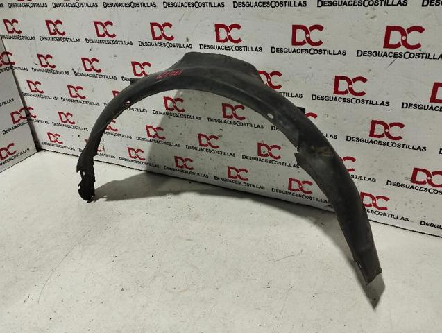 Nadkole błotnika przedniego prawe Volkswagen Vento 1H2