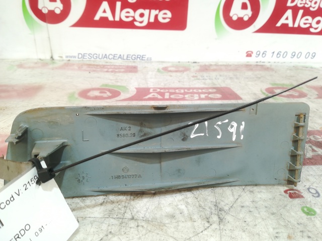 Zaślepka (kratki) lamp przeciwmgielnych zderzaka przedniego lewa 1H0941777A VAG