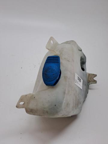 Zbiornik spryskiwaczy Volkswagen Vento