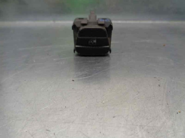Przełącznik szyb Volkswagen Vento