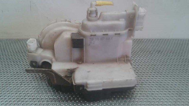 Zamek drzwi przednich prawych 1H1837016K VAG