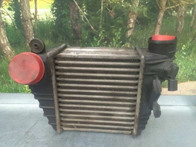 Chłodnica intercoolera 1J0145803A VAG