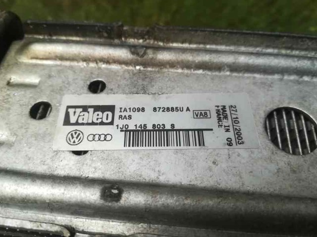 Chłodnica intercoolera 1J0145803S VAG