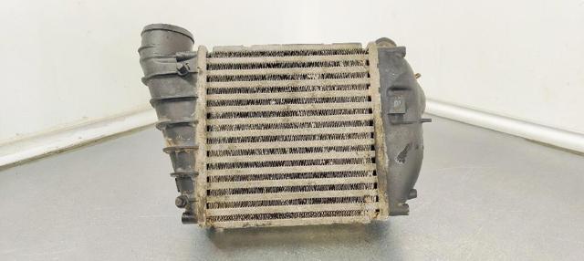 Chłodnica intercoolera 1J0145803S VAG