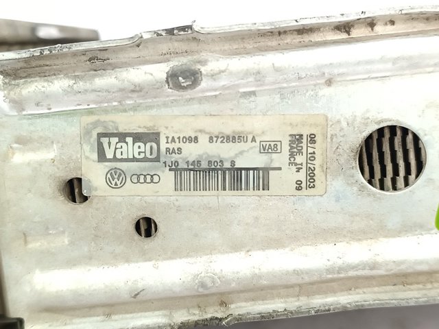 Chłodnica intercoolera 1J0145803T VAG
