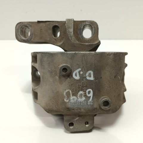 Poduszka (podpora) silnika prawa 1J0199262BE VAG