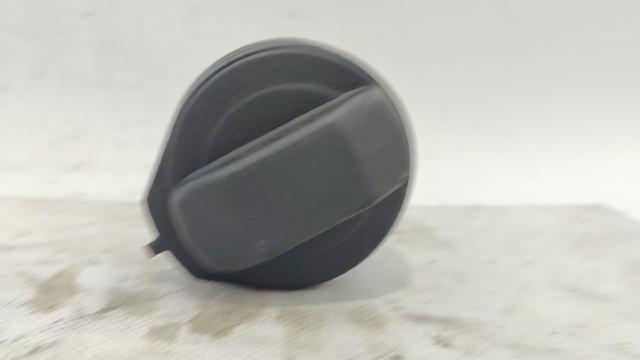 Korek wlewu paliwa 1J0201550BF9B9 VAG