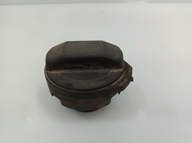 Korek wlewu paliwa 1J0201553C VAG