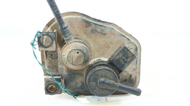 POCHŁANIACZ PAR PALIWA Volkswagen Bora 1J2