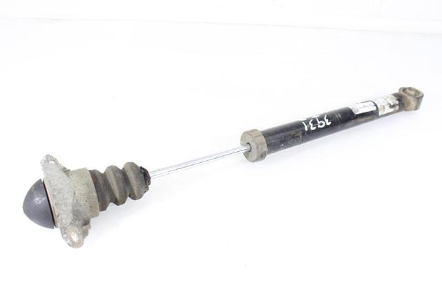 Pokrywa poduszki amortyzatora tylnego Seat Leon 4 KL8, KLD