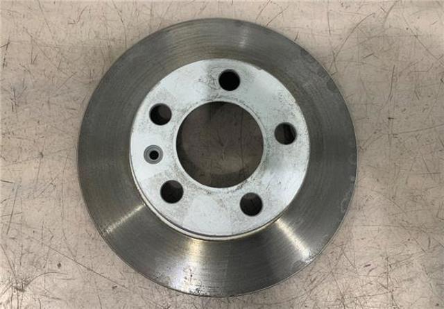 Tarcza hamulcowa tylna 1J0615601N VAG