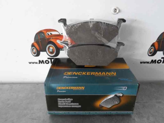 Klocki hamulcowe przednie tarczowe 1J0698151D VAG