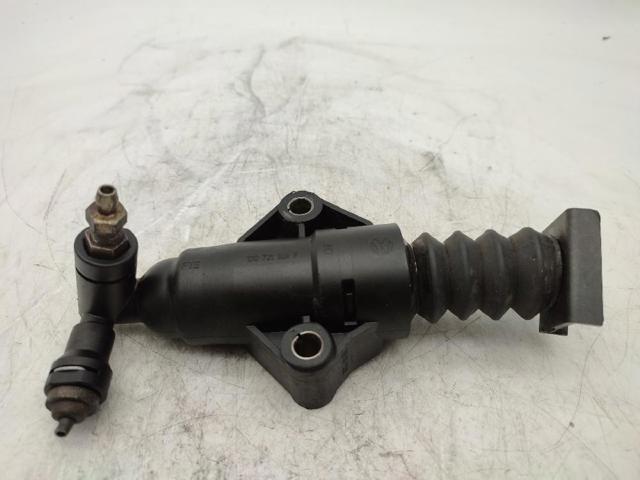 Cylinder roboczy sprzęgła 1J0721261 VAG