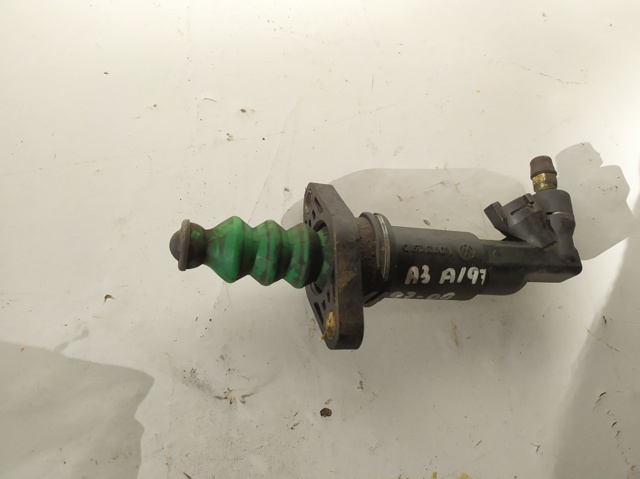 Cylinder roboczy sprzęgła 1J0721261D VAG