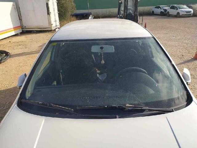 Przednia szyba Volkswagen Bora