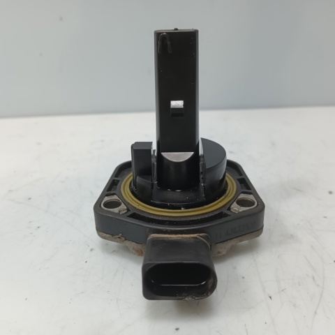 Czujnik poziomu oleju silnikowego  1J0907660B VAG