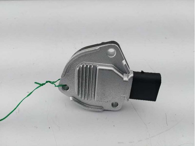 Czujnik poziomu oleju silnikowego  1J0907660C VAG