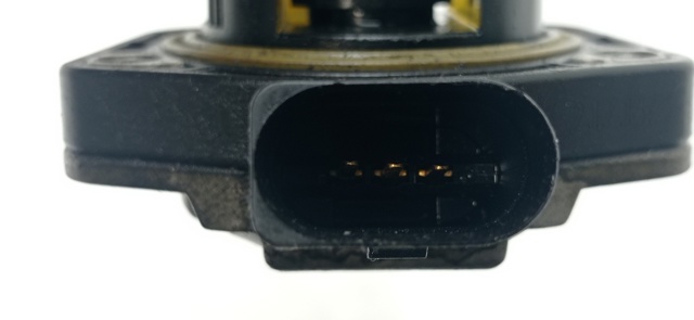 Czujnik poziomu oleju silnikowego  1J0907660C VAG