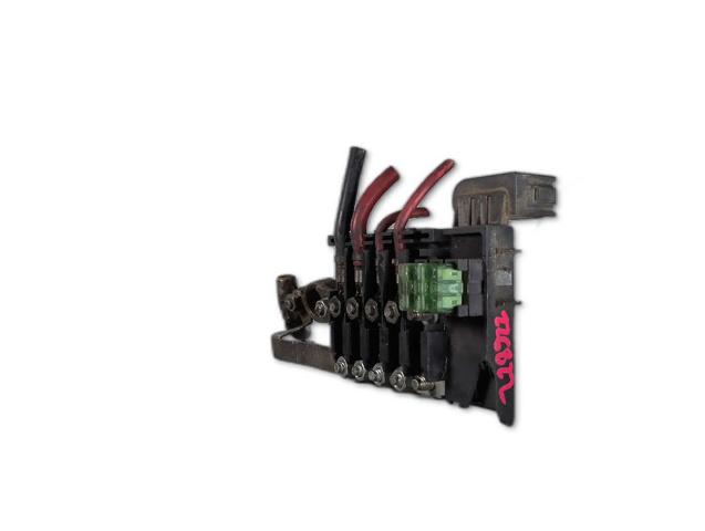 Skrzynka bezpieczników Volkswagen Polo 3 6KV2