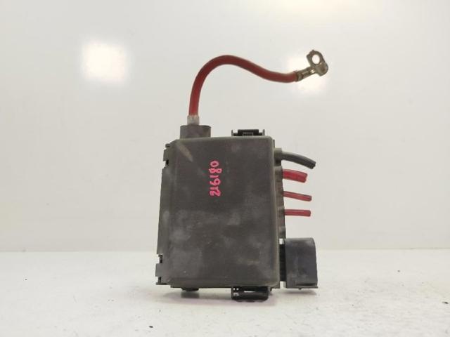 Skrzynka bezpieczników Volkswagen Polo 3 6KV2