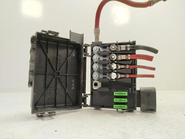 Skrzynka bezpieczników Volkswagen Polo 3 6KV2