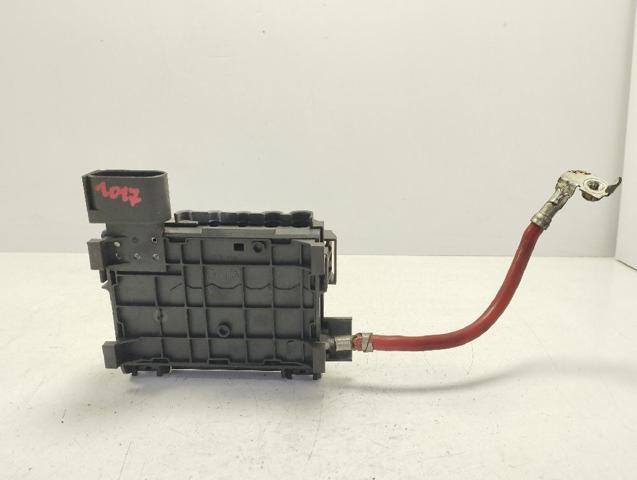 Skrzynka bezpieczników Volkswagen Polo 3 6KV2