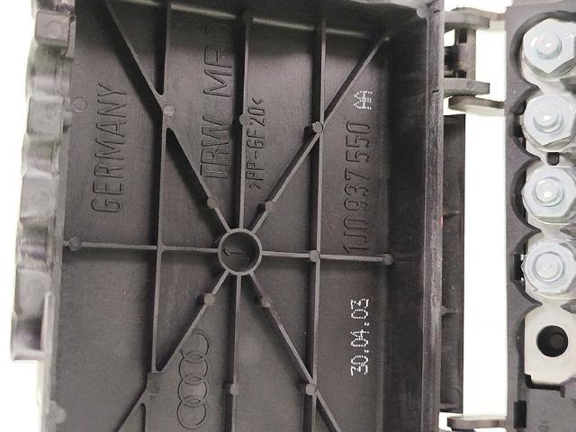 Skrzynka bezpieczników Volkswagen Polo 3 6KV2