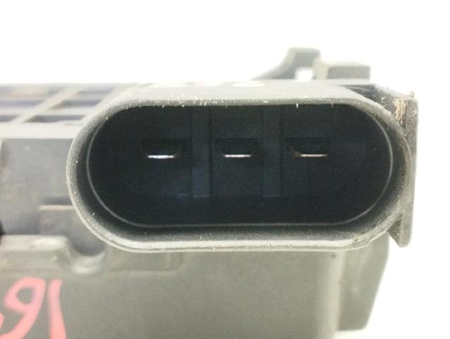 Skrzynka bezpieczników Volkswagen Polo 3 6KV2