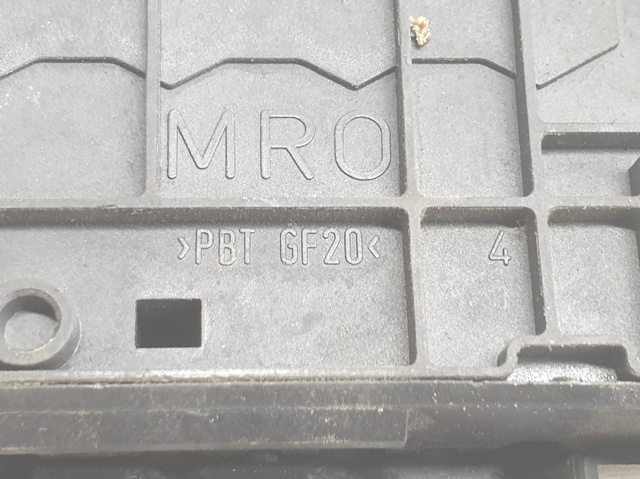 Skrzynka bezpieczników Volkswagen Golf 4 1J1