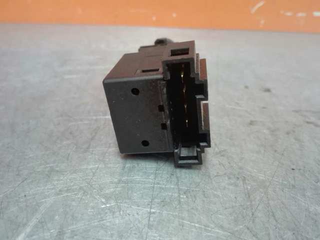 Czujnik włącznika świała stop 1J0945511A VAG