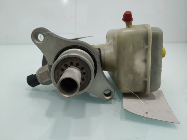 Główny cylinder hamulców 1J1611301B VAG