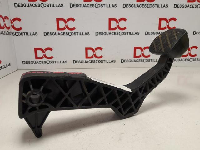 Pedał sprzęgła Audi TT 8N3