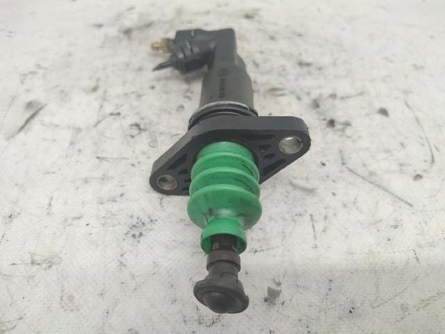 Cylinder sprzęgła główny 1J1721388G VAG