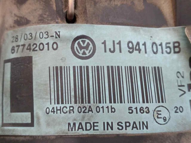 Reflektor lewy 1J1941015B VAG
