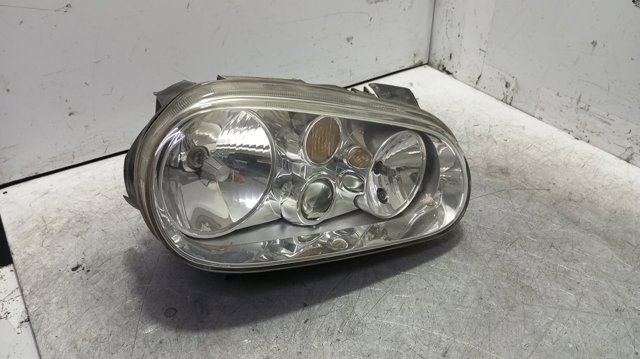Reflektor prawy 1J1941016B VAG