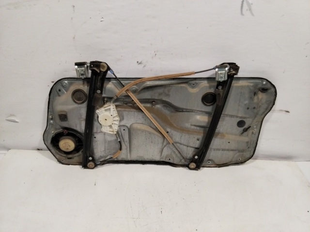 Mechanizm podnoszenia szyby drzwi przednich lewych 1J3837461F VAG
