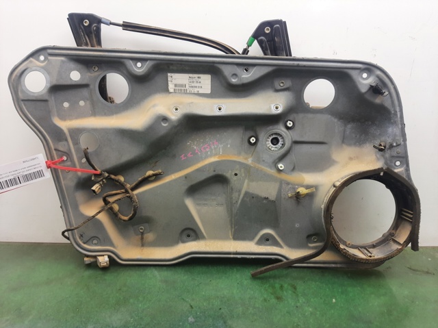 Mechanizm podnoszenia szyby drzwi przednich lewych 1J4837755E VAG
