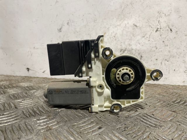 1J4959811C VAG